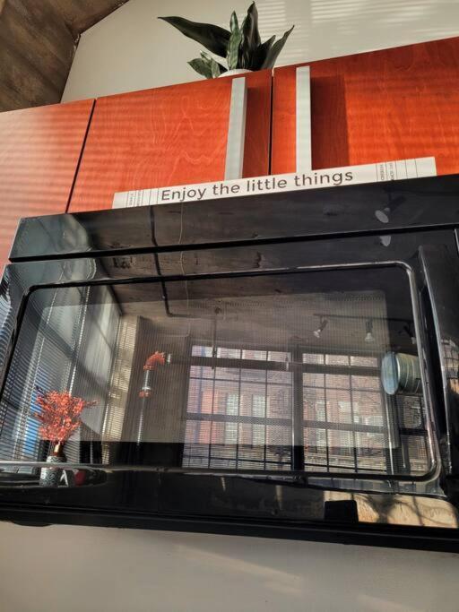 Staycation City Loft Free Gated Parking Saint Louis Exterior foto